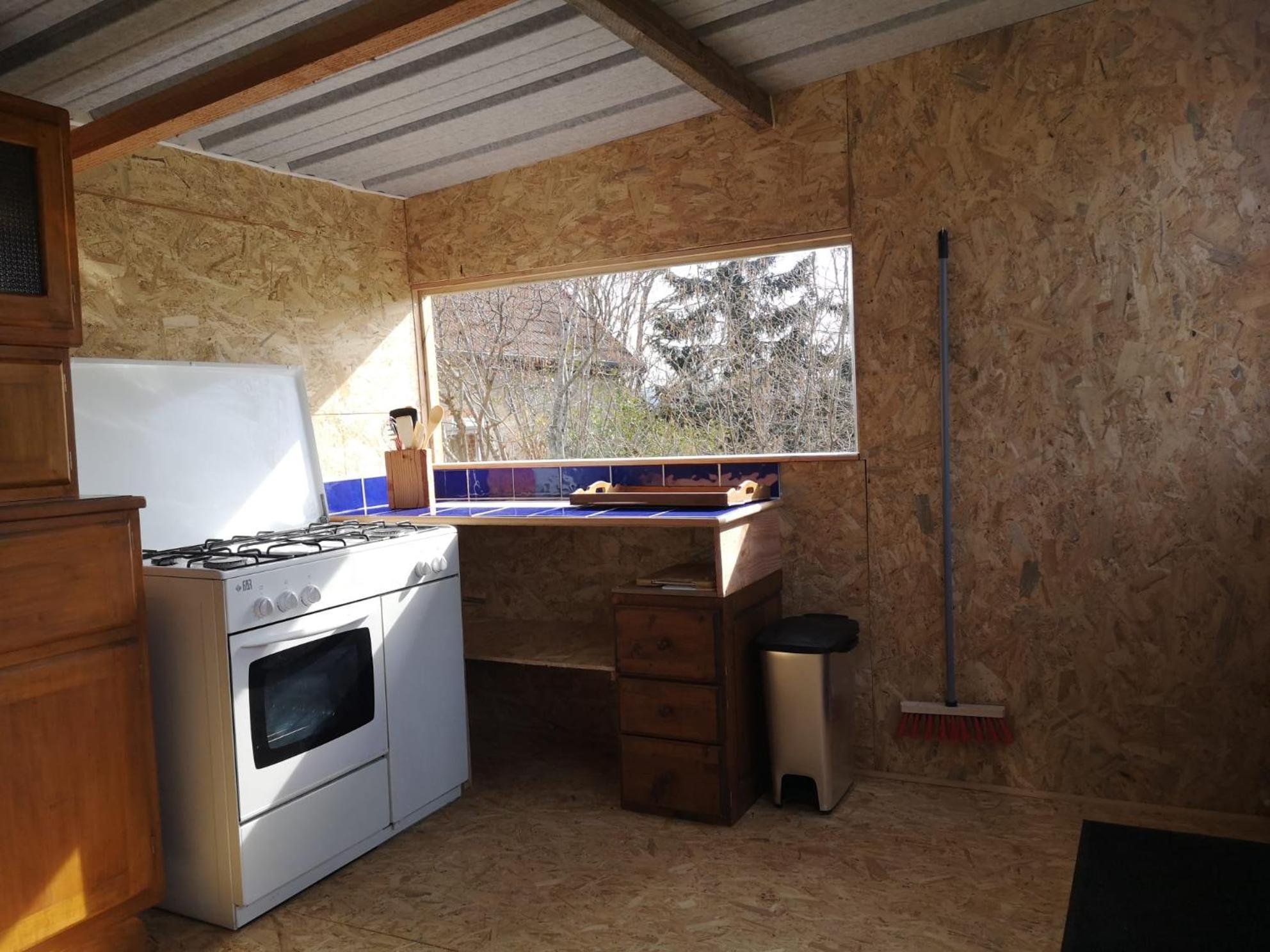 Sous Les Toiles De Pautilou Tente de luxe Molles